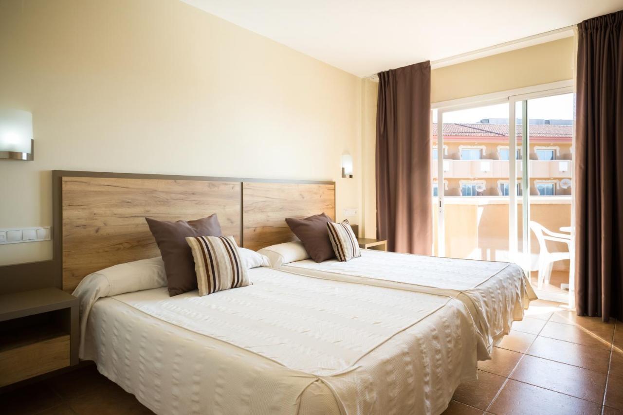 Отель Ohtels La Hacienda Ла-Пинеда Экстерьер фото